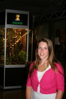 Courntey near Geico Gecko exhibit